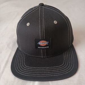 Dickies Skateboarding Box Logo Men's Black Flat Bill Snapback Cap Hat
